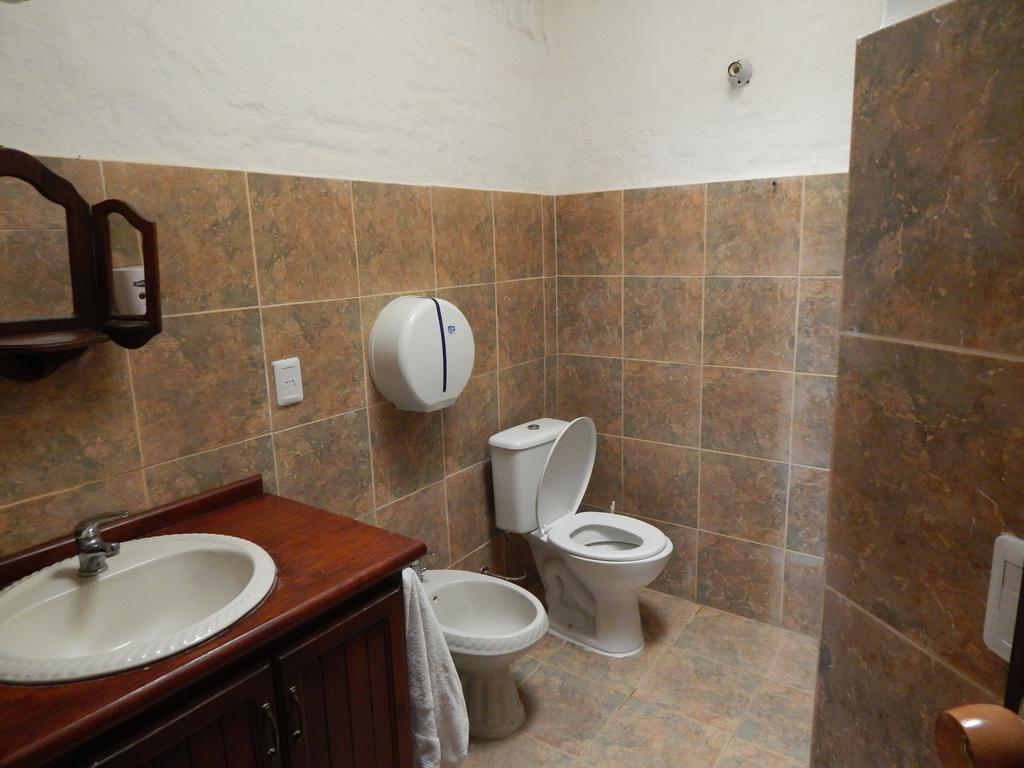 Piedra Alta Hostel & Suites ラ・ペドレラ エクステリア 写真