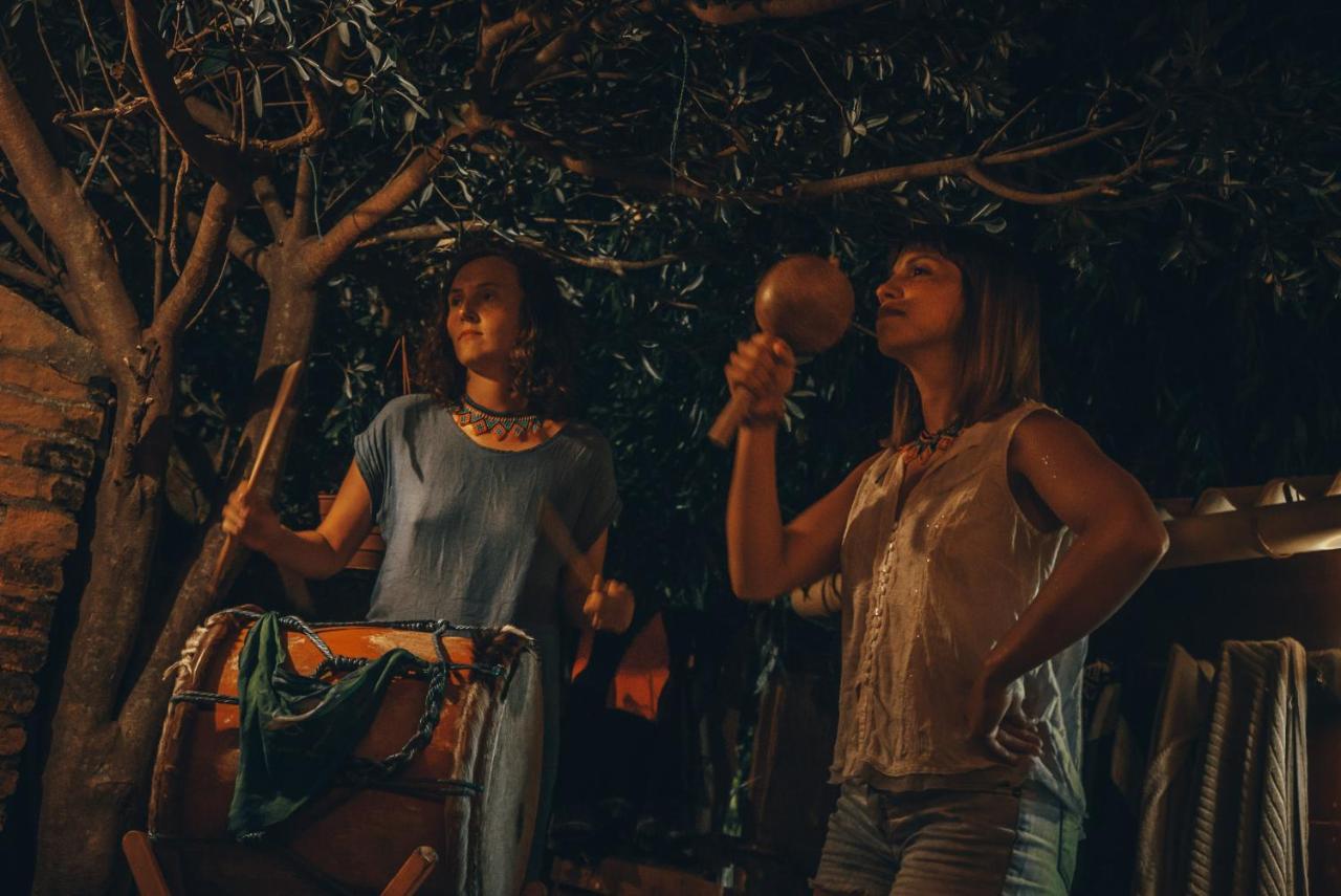 Piedra Alta Hostel & Suites ラ・ペドレラ エクステリア 写真